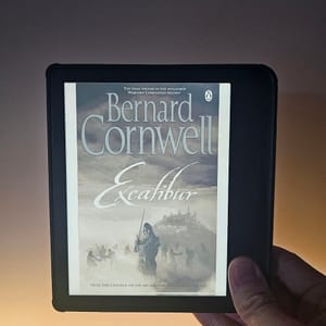 Image of: Review: Excalibur by Bernard Cornwell