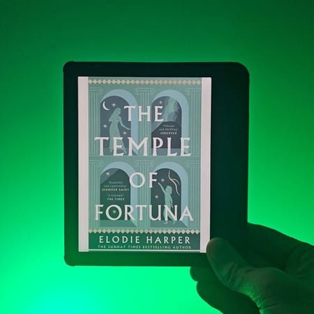 Image of: Review: The Temple of Fortuna by Elodie Harper